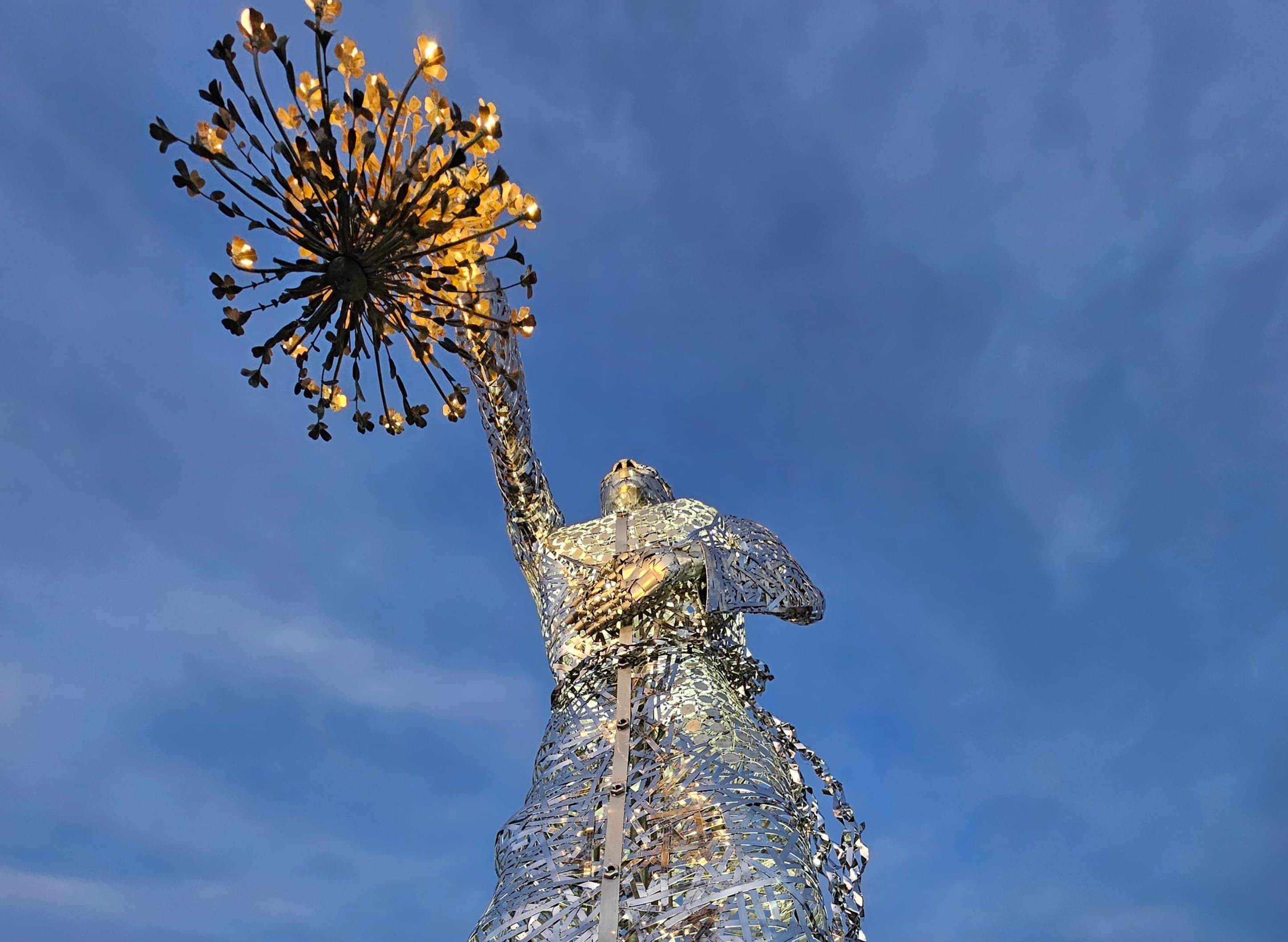 Light Bearer (Portado di Lus)
